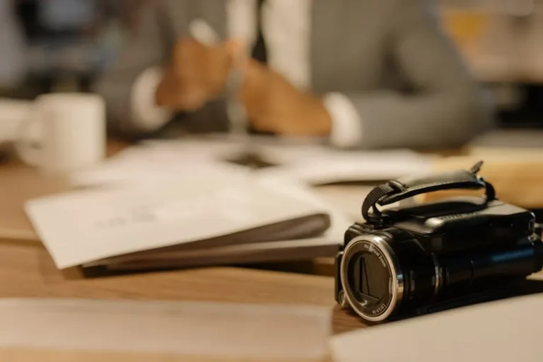 Gadget Review Checklist: What to Look For Before Buying