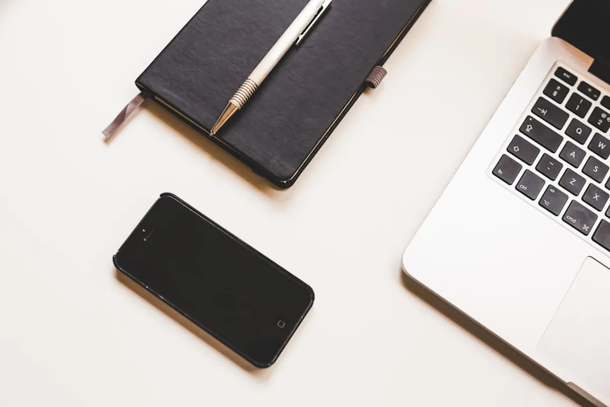 How to Build a Simple Tech Toolkit for Home Repairs