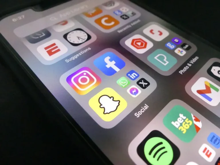 Snapchat Planets: Complete Guide, Features, Uses, and Alternatives